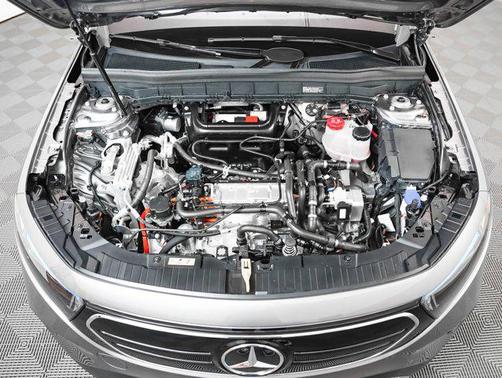 2023 Mercedes-Benz EQB 250 Base