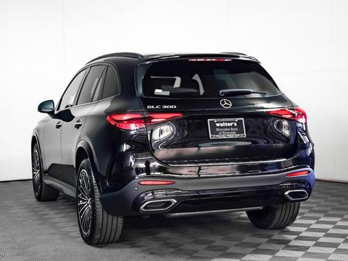 2025 Mercedes-Benz GLC 300 Base