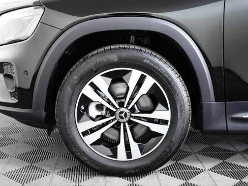 2026 Mercedes-Benz GLB 250 Base