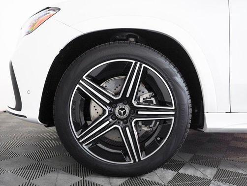 2025 Mercedes-Benz GLE 450 4MATIC