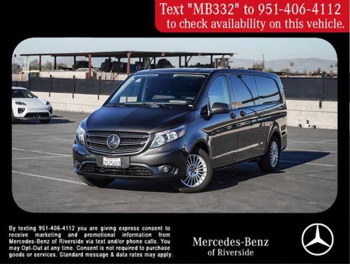 2022 Mercedes-Benz Metris Base