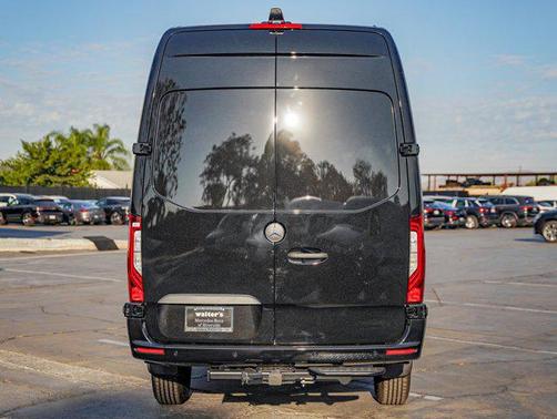 2025 Mercedes-Benz Sprinter 2500 High Roof