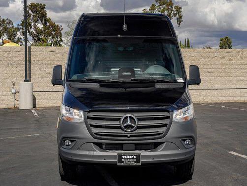 Jet Black 2026 Mercedes-Benz Sprinter 2500 High Roof