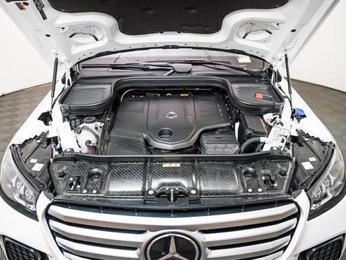 2026 Mercedes-Benz GLS 450 4MATIC