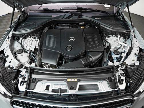 2026 Mercedes-Benz GLC 300 Base