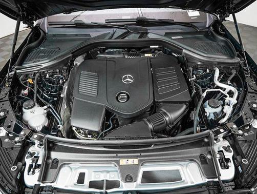 2025 Mercedes-Benz GLC 350e Base