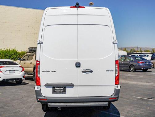 2025 Mercedes-Benz Sprinter 3500 High Roof