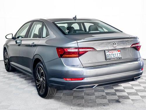 2019 Volkswagen Jetta 1.4T SEL Premium