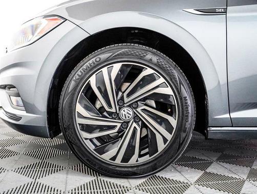 2019 Volkswagen Jetta 1.4T SEL Premium
