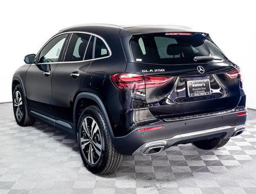 2025 Mercedes-Benz GLA 250 Base
