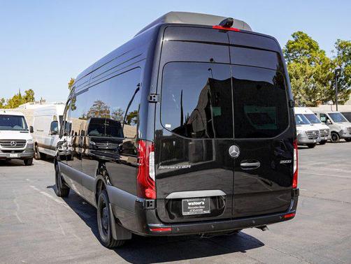 2025 Mercedes-Benz Sprinter 2500 High Roof