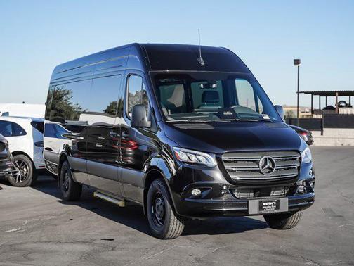 2025 Mercedes-Benz Sprinter 2500 High Roof