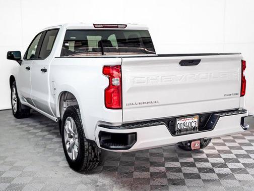 2021 Chevrolet Silverado 1500 Custom