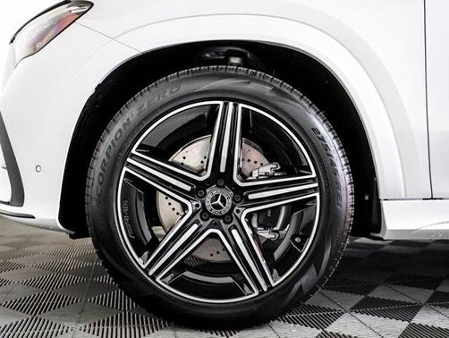 2025 Mercedes-Benz GLE 450 4MATIC