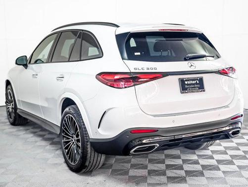 2026 Mercedes-Benz GLC 300 Base