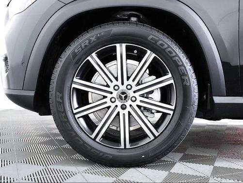 Obsidian Black Metallic 2026 Mercedes-Benz GLE 350 4MATIC