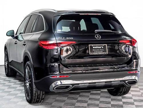 2026 Mercedes-Benz GLC 300 Base