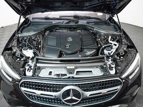 2026 Mercedes-Benz GLC 300 Base