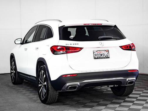 2023 Mercedes-Benz GLA 250 Base