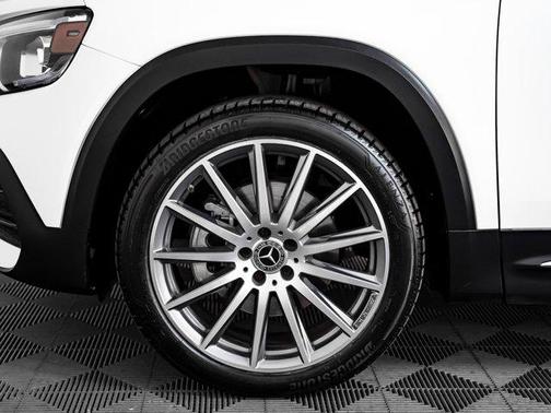2021 Mercedes-Benz GLB 250 Base