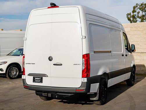 2026 Mercedes-Benz Sprinter 2500 High Roof