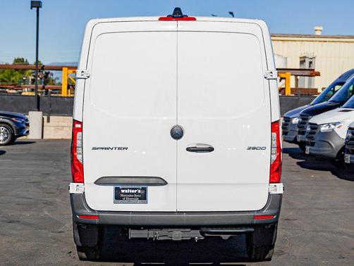 2025 Mercedes-Benz Sprinter 2500 Standard Roof