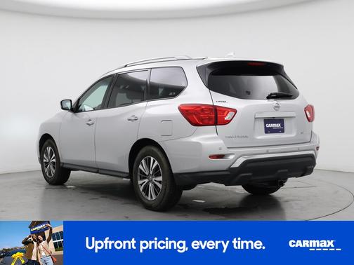 2019 Nissan Pathfinder SV