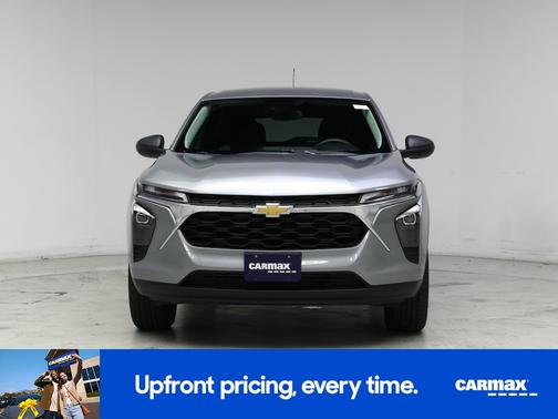 Gray 2024 Chevrolet Trax LS