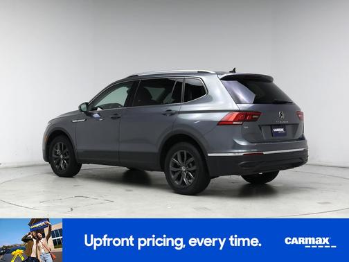 Gray 2022 Volkswagen Tiguan SE