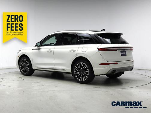 White 2020 Lincoln Corsair Reserve