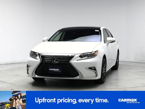 White 2016 Lexus ES 350