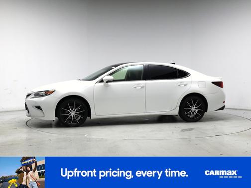 White 2016 Lexus ES 350
