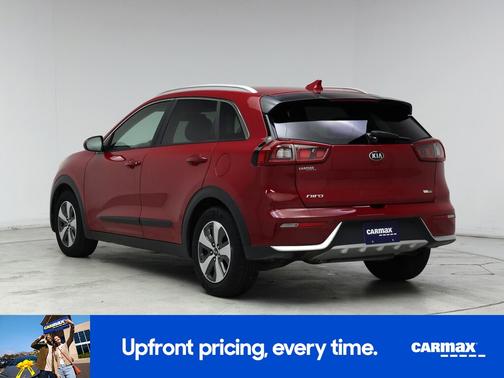 Red 2017 Kia Niro LX