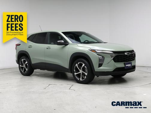 Green 2024 Chevrolet Trax 1RS