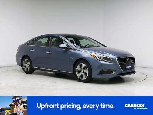 2016 Hyundai SONATA Hybrid Limited