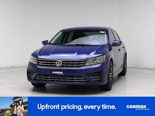2017 Volkswagen Passat R-Line