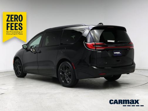 Black 2024 Chrysler Pacifica Touring L