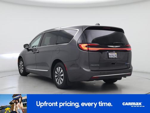 2023 Chrysler Pacifica Hybrid Limited