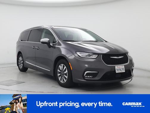 2023 Chrysler Pacifica Hybrid Limited