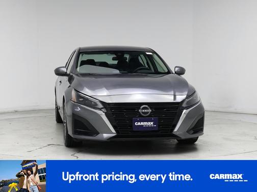 2023 Nissan Altima SV