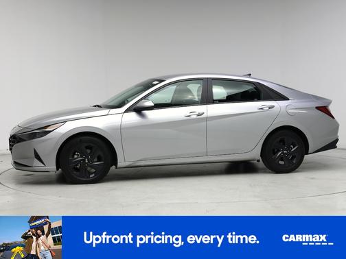 Silver 2022 Hyundai ELANTRA SEL
