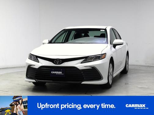 White 2024 Toyota Camry LE