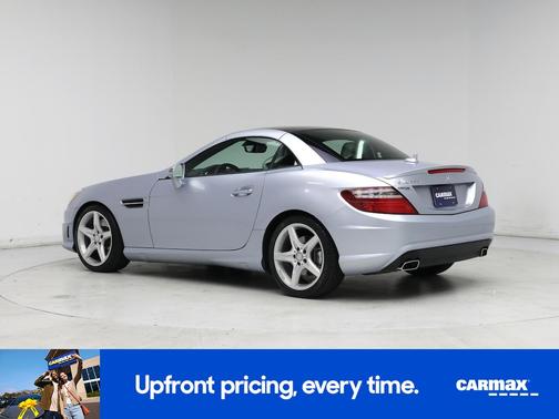 2016 Mercedes-Benz SLK-Class