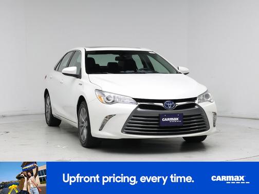 2017 Toyota Camry Hybrid XLE
