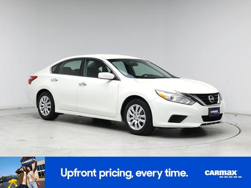 White 2016 Nissan Altima S