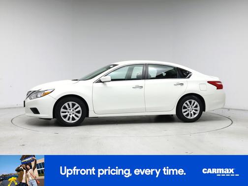 White 2016 Nissan Altima S