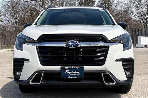 Crystal White Pearl 2025 Subaru Ascent Touring 7-Passenger