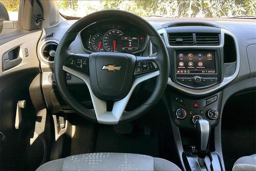 2020 Chevrolet Sonic FWD Hatchback 1FL 5-Door