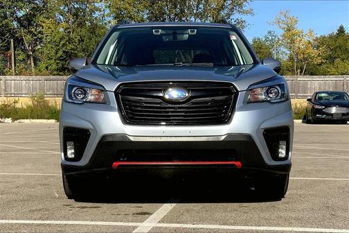 Photo 2 of 35 of 2019 Subaru Forester Sport