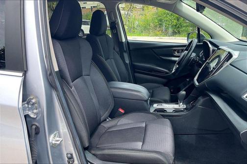 Ice Silver Metallic 2023 Subaru Ascent Premium 7-Passenger
